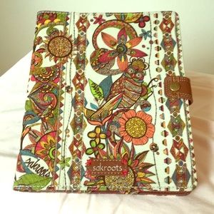 Adorable Sakroots Tablet Cover Owl Detail